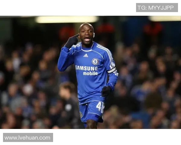 法国足球明星前腰的辉煌历程与对球队的深远影响分析