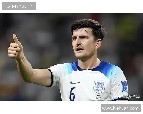 哪个足球明星在比赛中错失绝佳机会引发热议