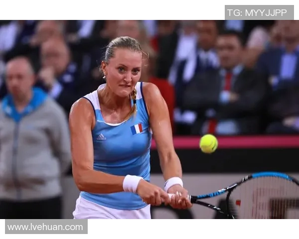 成都网球队在联合会杯中的默契配合与战术分析