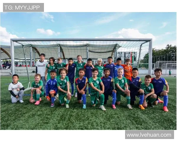 探索kmf足球的魅力与发展潜力，助力青少年足球梦想的实现与成长